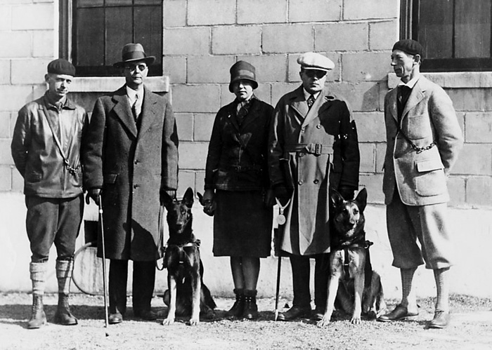 First graduating class, 1928